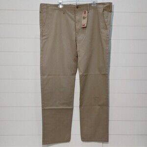 NEW! Levi's Men's 42x30 502 Regular Taper Chino Pants Tan Stretch Twill Academia